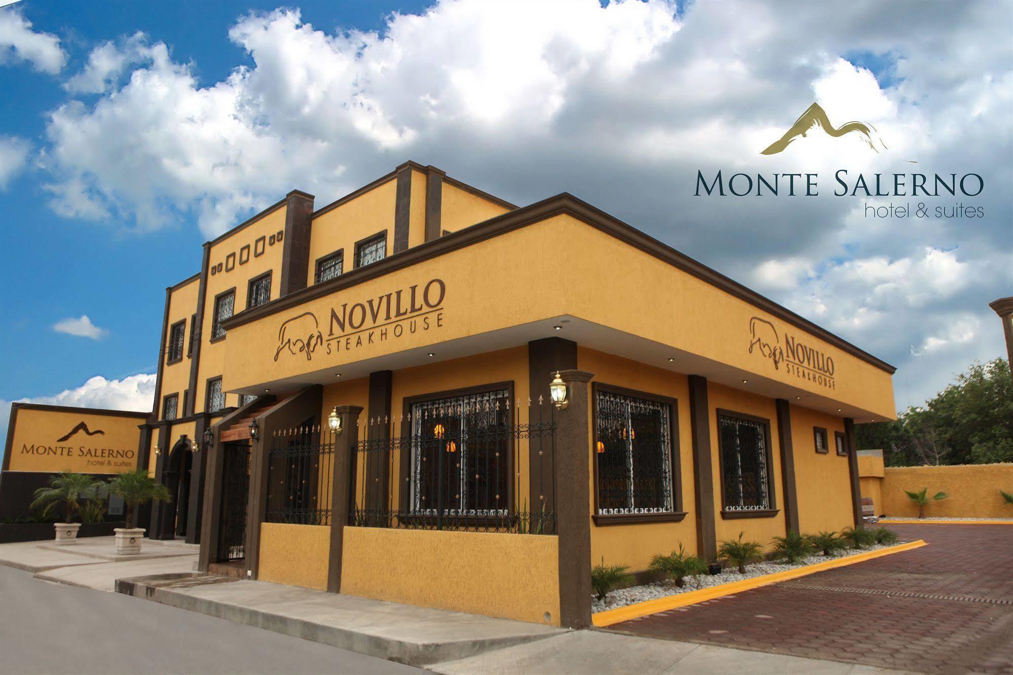 Monte Salerno Hotel & Suites Montemorelos Eksteriør bilde